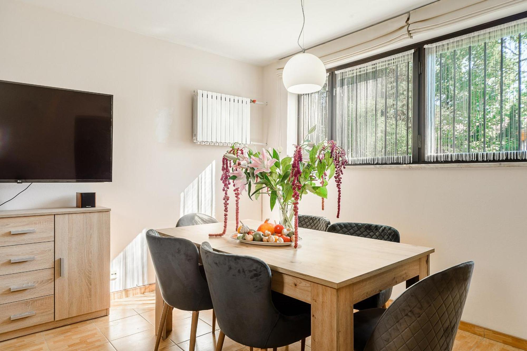 P&O Apartments Juhasow - Wawer Warszawa Zewnętrze zdjęcie